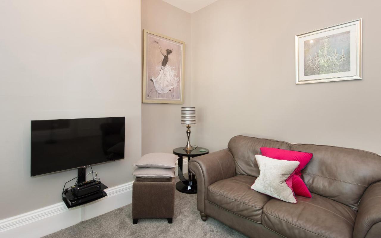 Albany House By Harrogate Serviced Apartments Exterior photo